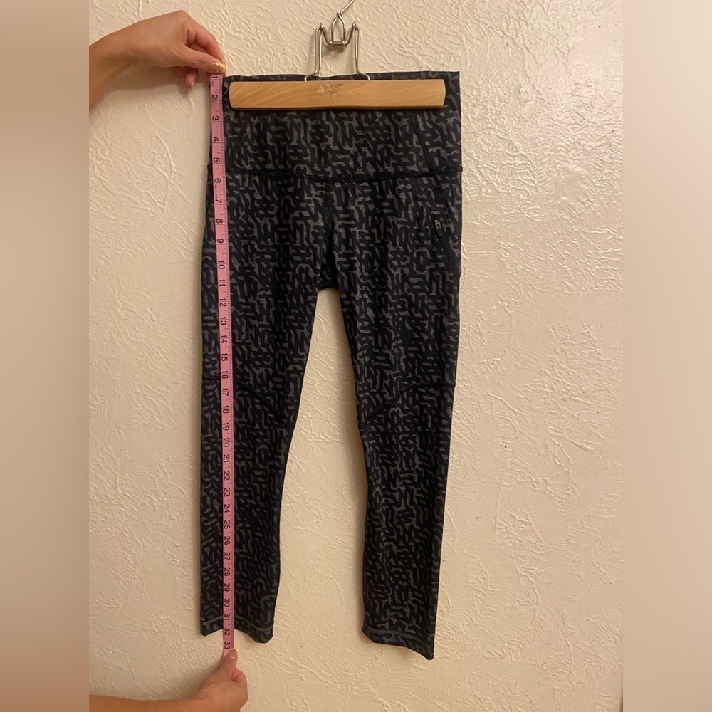 lululemon athletica Leggings - Picture 6 of 8